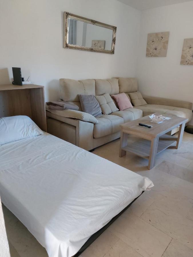 Lovely Apartment In Torremolinos Views Of The Sea, Pool, Terrace, Sofa Bed And Fully Equipped Kitchen Eksteriør bilde