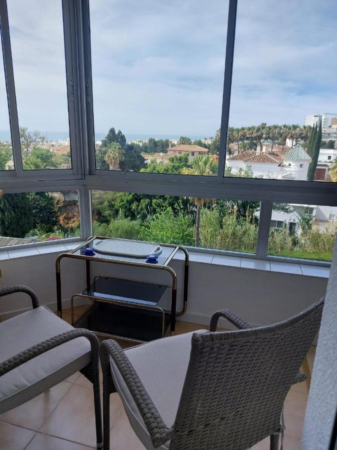Lovely Apartment In Torremolinos Views Of The Sea, Pool, Terrace, Sofa Bed And Fully Equipped Kitchen Eksteriør bilde