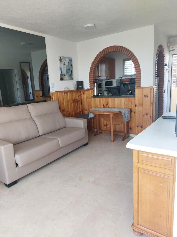Lovely Apartment In Torremolinos Views Of The Sea, Pool, Terrace, Sofa Bed And Fully Equipped Kitchen Eksteriør bilde
